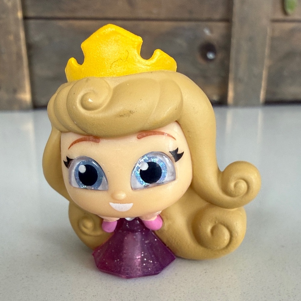 Disney Doorables series 6 special edition Aurora